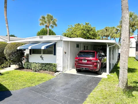 312 Hibiscus Drive