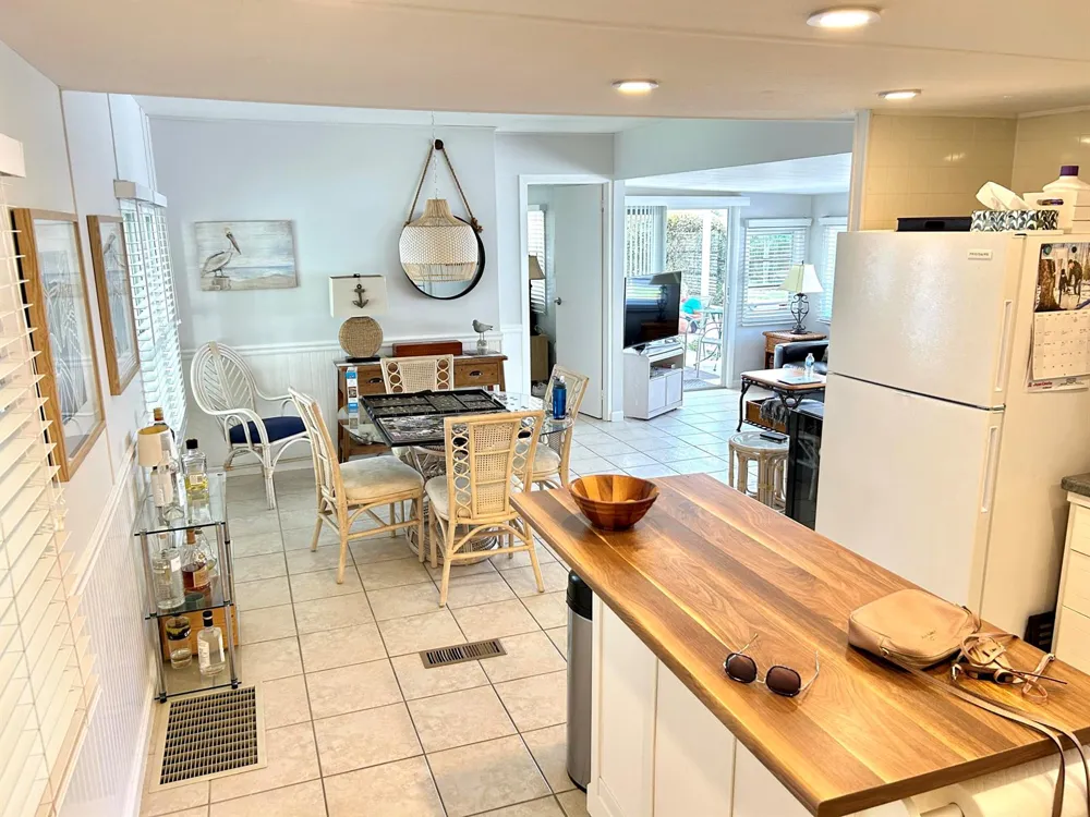 312 Hibiscus Drive Deerfield Beach, FL 33442