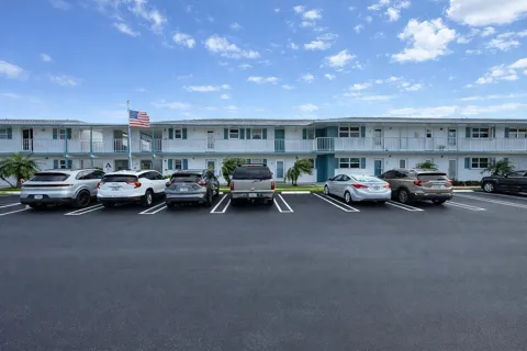 1114 Lake Terrace #205