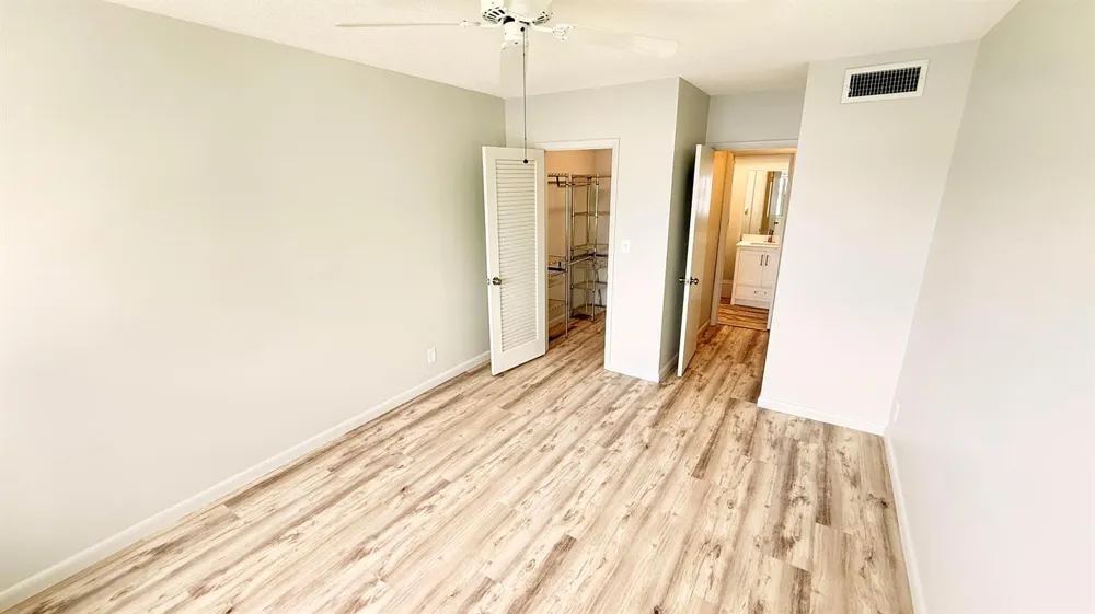 1114 Lake Terrace #205 Boynton Beach, FL 33426