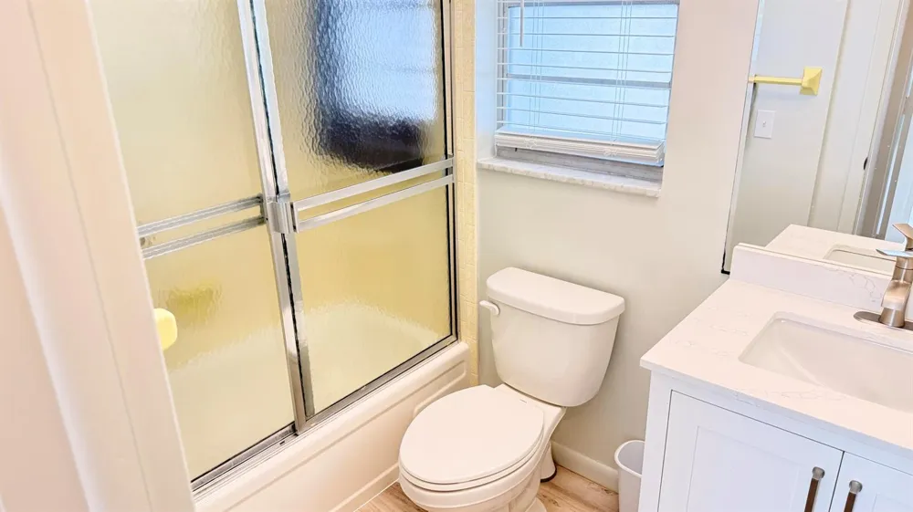 1114 Lake Terrace #205 Boynton Beach, FL 33426