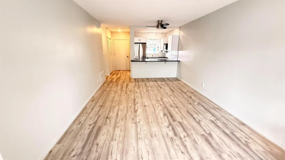1114 Lake Terrace #205 Boynton Beach, FL 33426