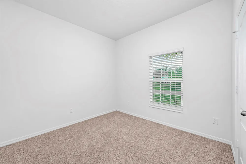 8585 101st Avenue Vero Beach, FL 32967
