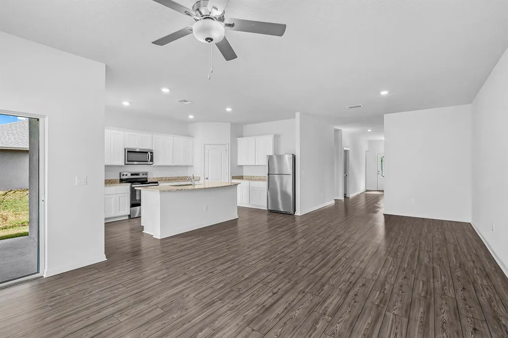 8585 101st Avenue Vero Beach, FL 32967