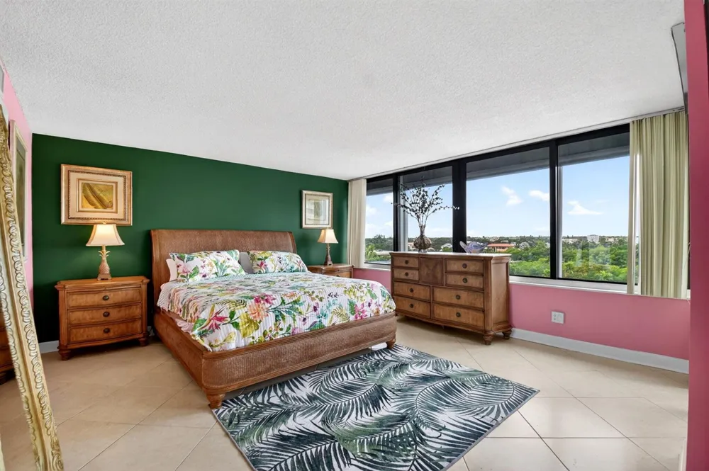 3589 S Ocean Boulevard #609 South Palm Beach, FL 33480