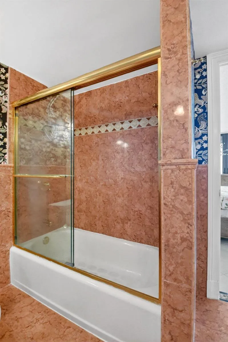 3589 S Ocean Boulevard #609 South Palm Beach, FL 33480