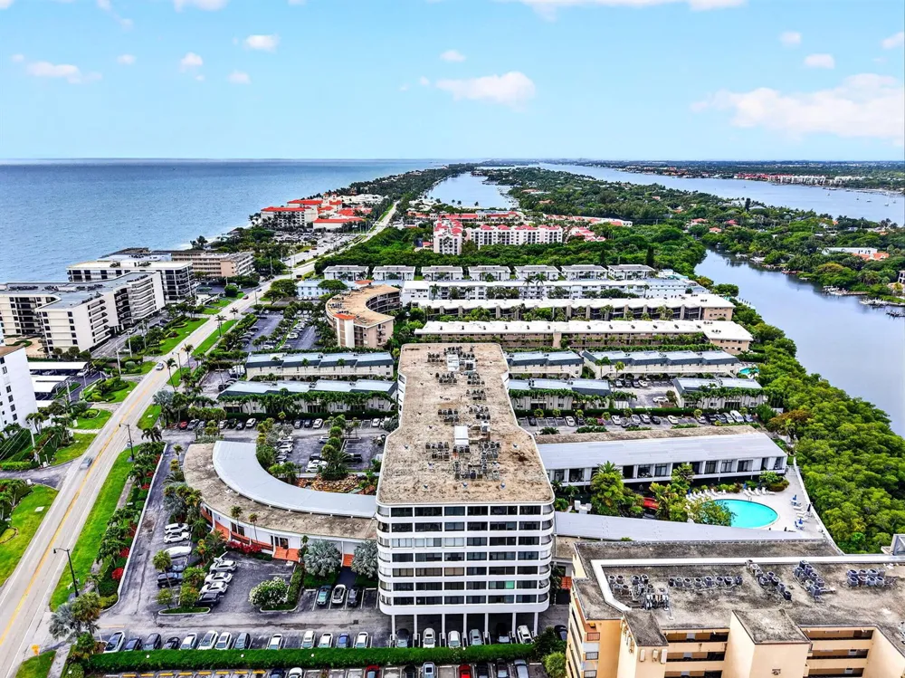 3589 S Ocean Boulevard #609 South Palm Beach, FL 33480
