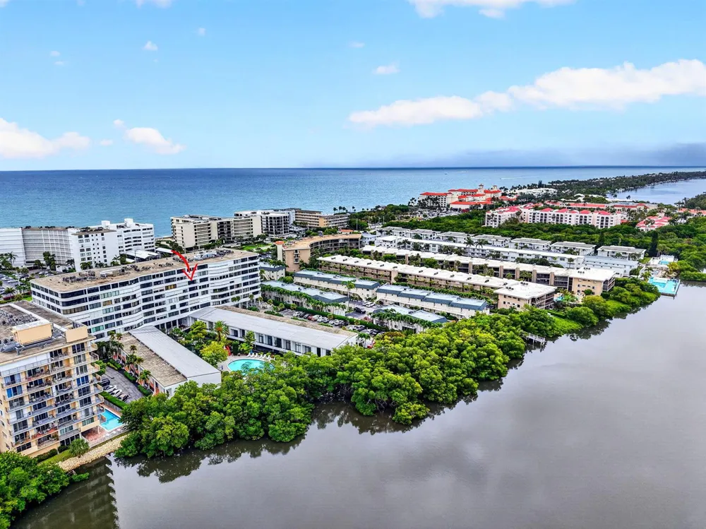 3589 S Ocean Boulevard #609 South Palm Beach, FL 33480