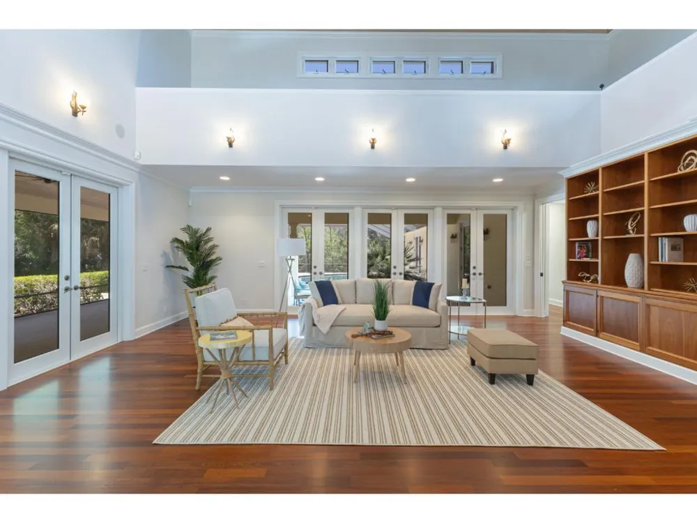 230 Oak Hammock Court SW Vero Beach, FL 32962
