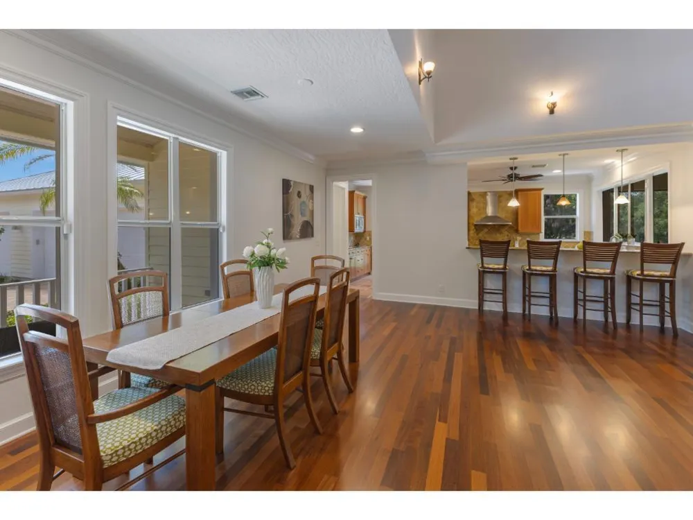 230 Oak Hammock Court SW Vero Beach, FL 32962