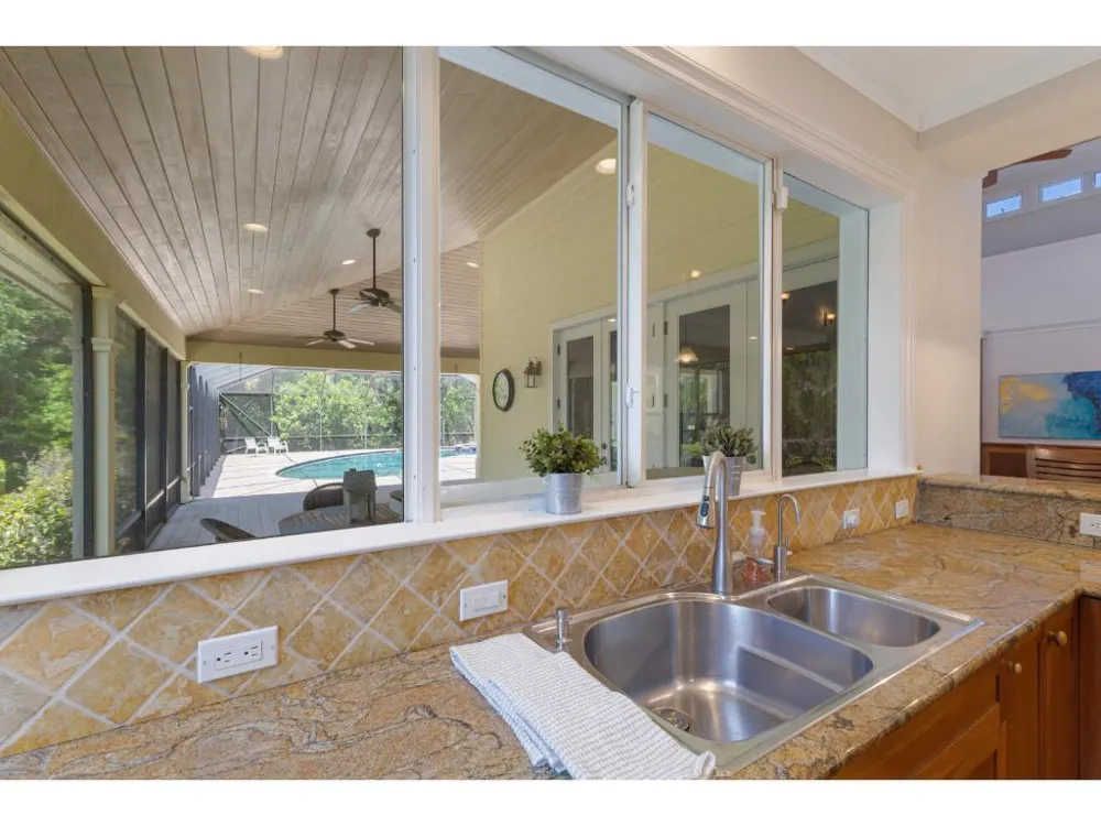 230 Oak Hammock Court SW Vero Beach, FL 32962
