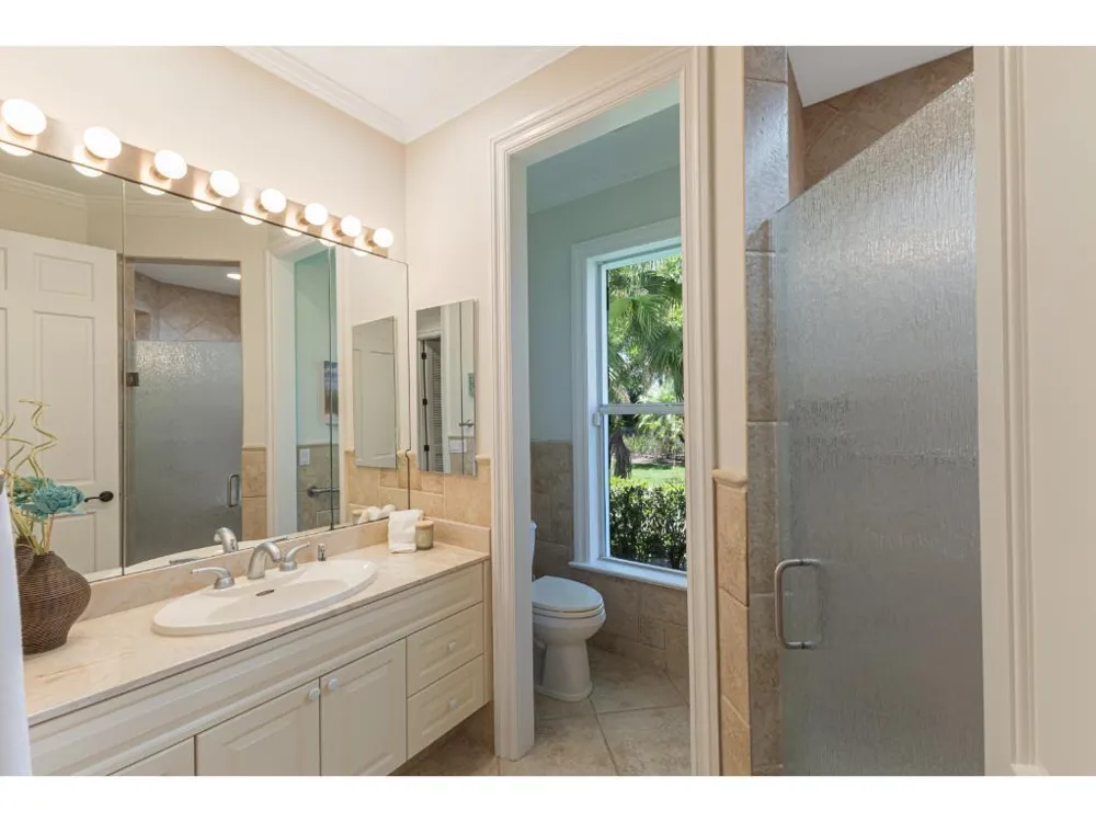 230 Oak Hammock Court SW Vero Beach, FL 32962