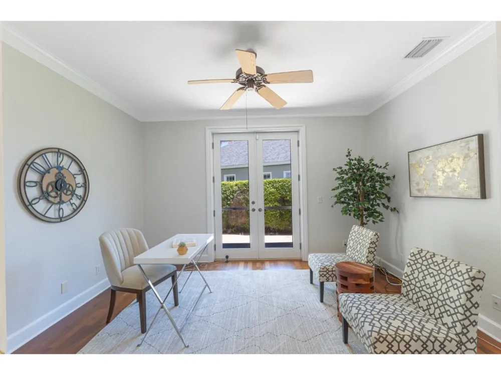 230 Oak Hammock Court SW Vero Beach, FL 32962