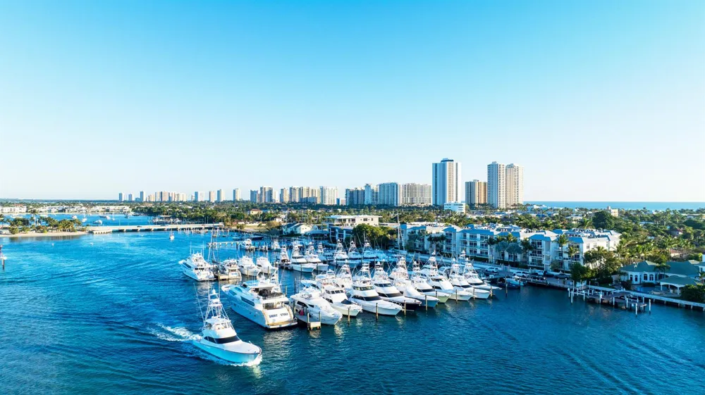 178 Lake Drive #4102 Palm Beach Shores, FL 33404