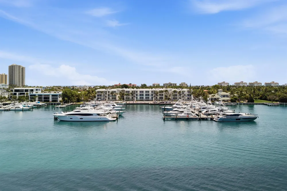 178 Lake Drive #4102 Palm Beach Shores, FL 33404