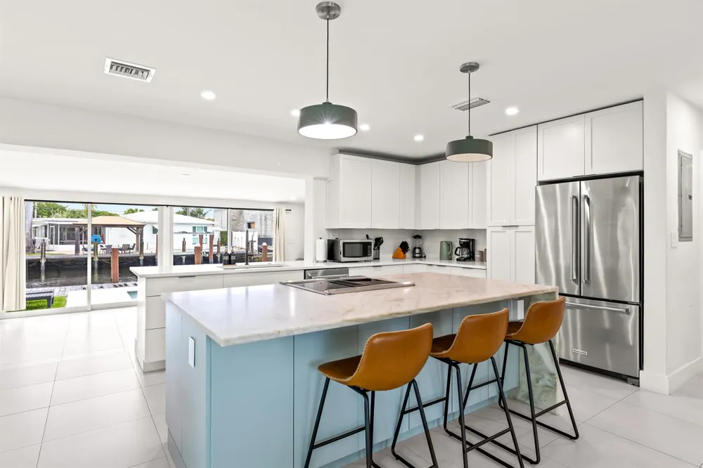 2417 NE 19th Avenue Wilton Manors, FL 33305