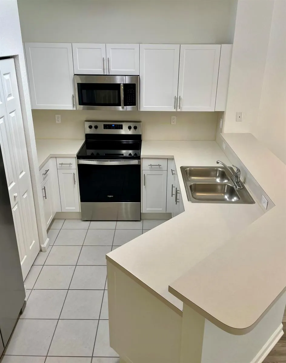 5064 SE Mariner Garden Circle Stuart, FL 34997