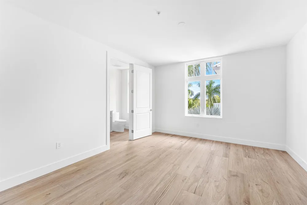 180 Lake Drive #2304 Palm Beach Shores, FL 33404