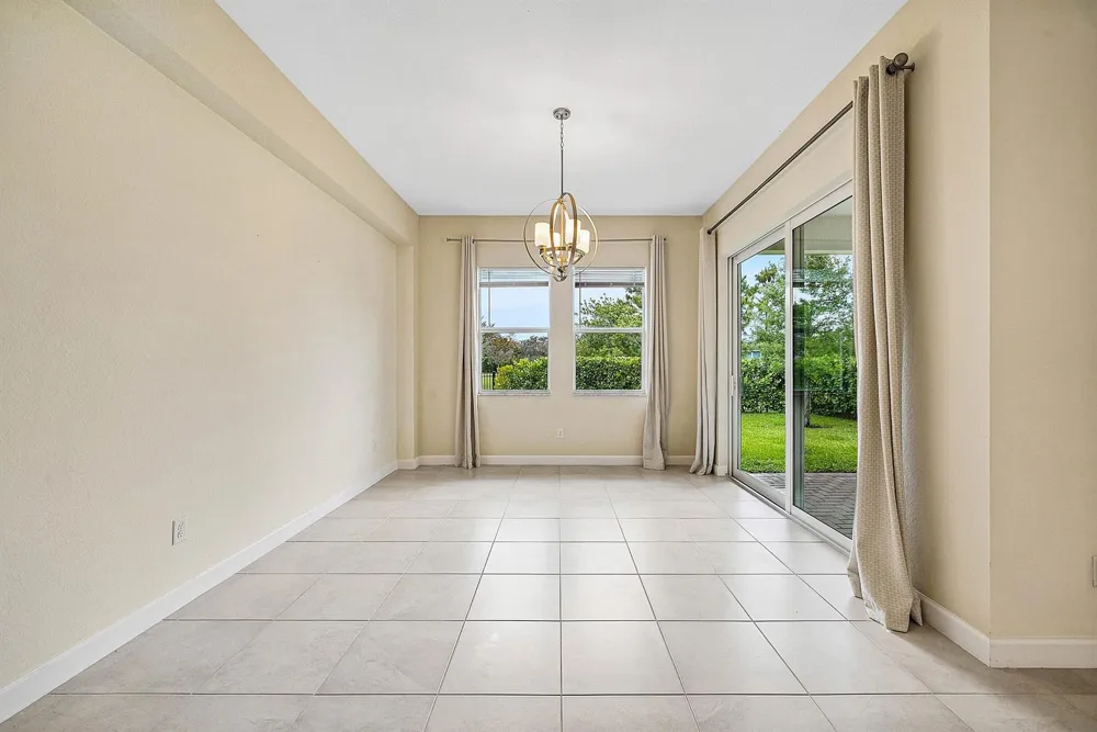 1031 Ember Ridge Run Loxahatchee, FL 33470