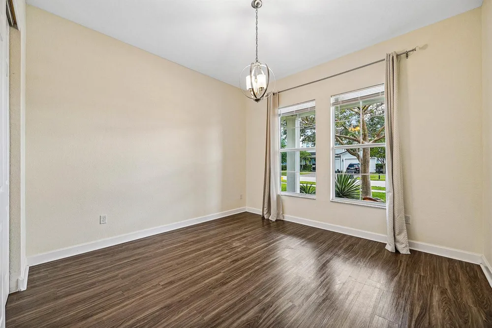 1031 Ember Ridge Run Loxahatchee, FL 33470