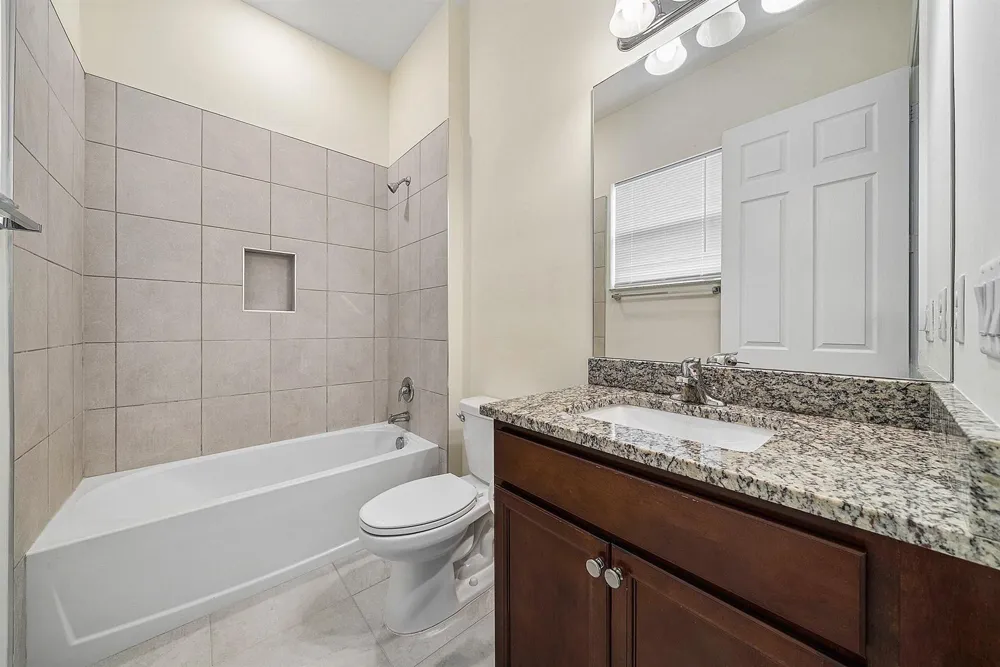1031 Ember Ridge Run Loxahatchee, FL 33470