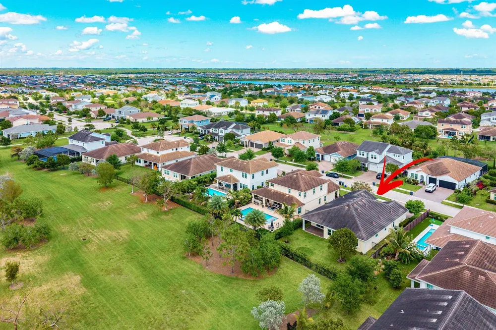 1031 Ember Ridge Run Loxahatchee, FL 33470