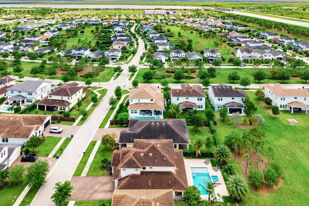 1031 Ember Ridge Run Loxahatchee, FL 33470