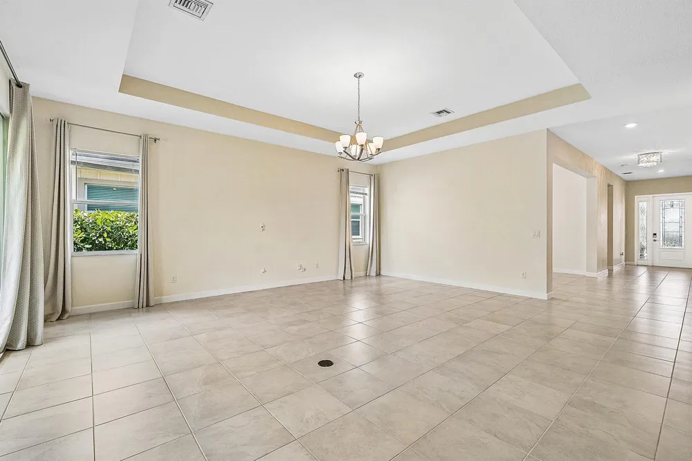 1031 Ember Ridge Run Loxahatchee, FL 33470