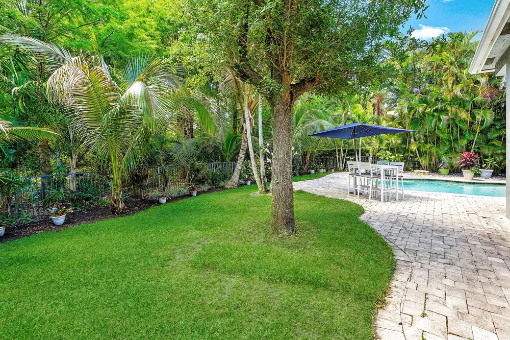 4972 Forest Dale Drive Lake Worth, FL 33449