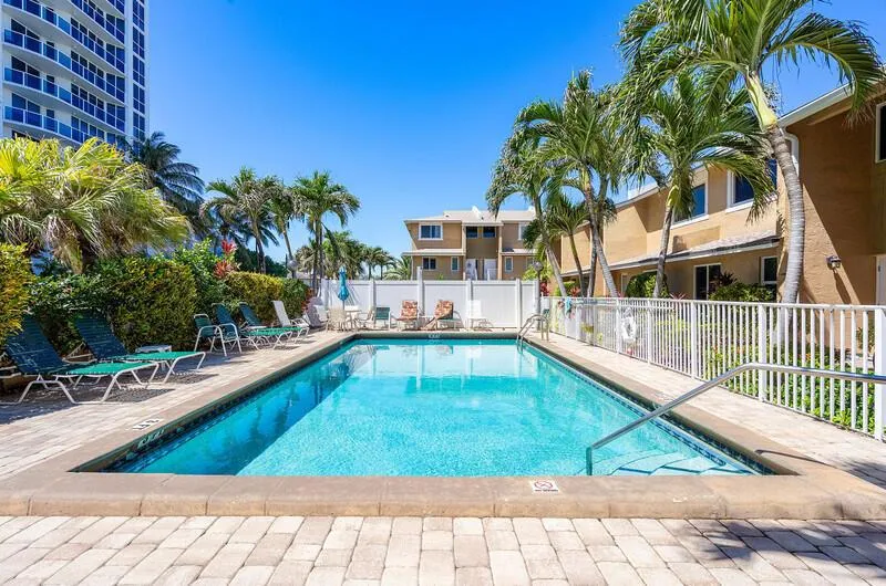 3409 SE 8th Street #6 Pompano Beach, FL 33062