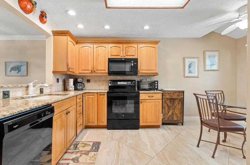 3409 SE 8th Street #6 Pompano Beach, FL 33062