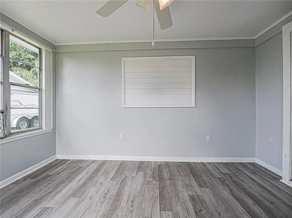 136 16th Avenue Vero Beach, FL 32962