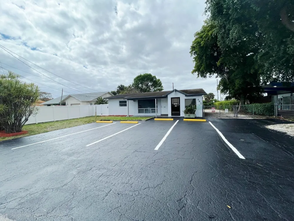 840 NW 33 STREET Oakland Park, FL 33309