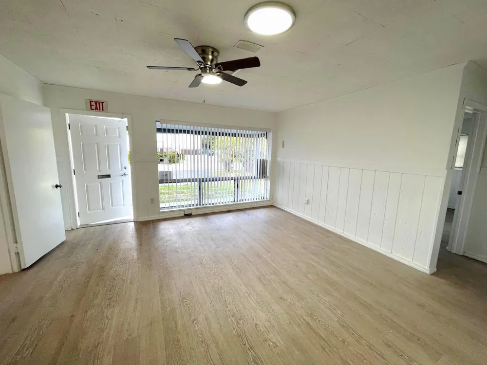 840 NW 33 STREET Oakland Park, FL 33309