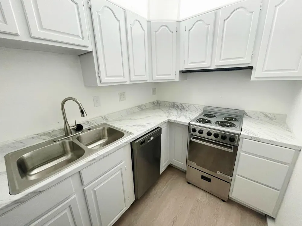 840 NW 33 STREET Oakland Park, FL 33309