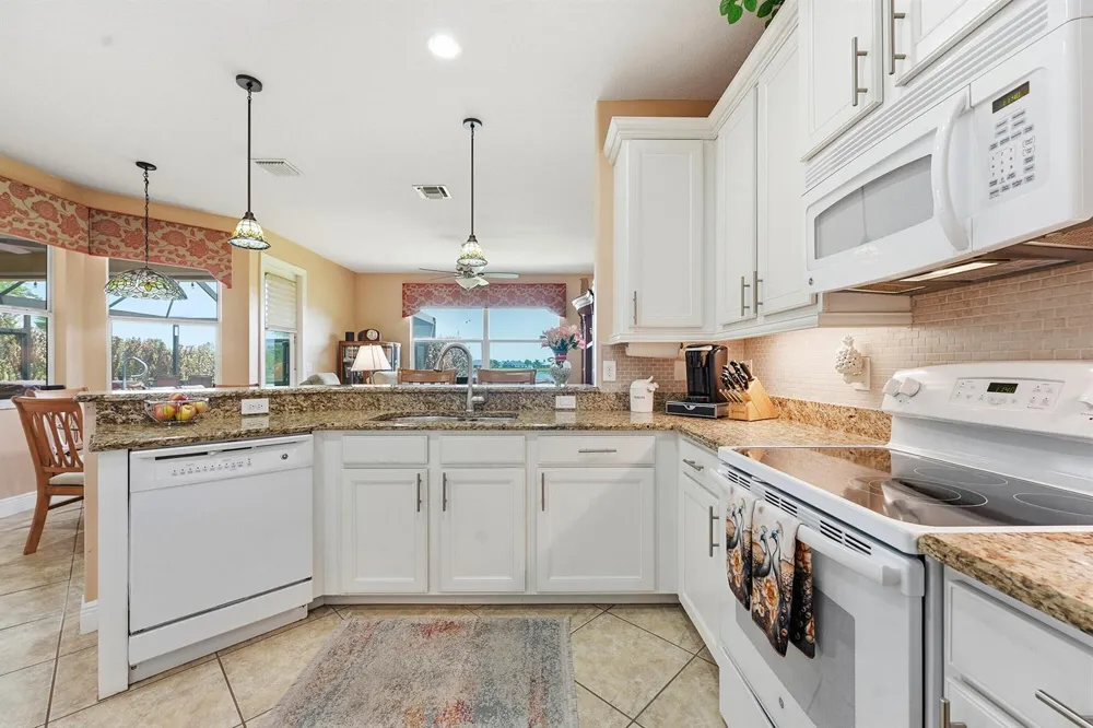 1215 Southlakes Way SW Vero Beach, FL 32968