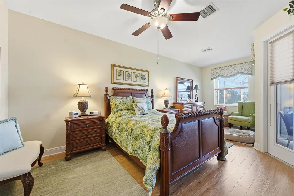 1215 Southlakes Way SW Vero Beach, FL 32968