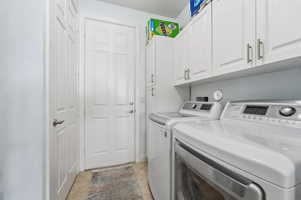 1215 Southlakes Way SW Vero Beach, FL 32968