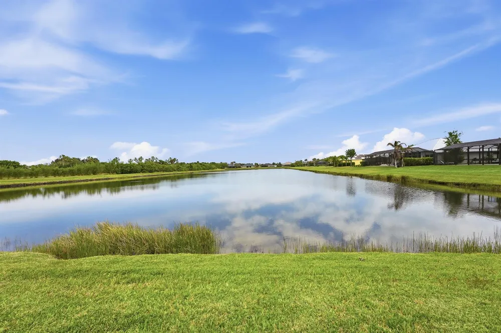 1215 Southlakes Way SW Vero Beach, FL 32968
