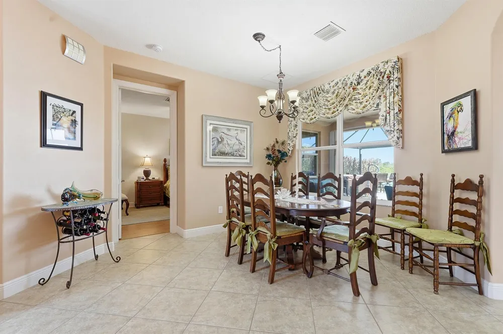 1215 Southlakes Way SW Vero Beach, FL 32968