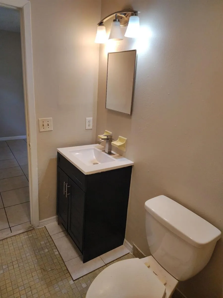 3656 Coconut Road Palm Springs, FL 33461