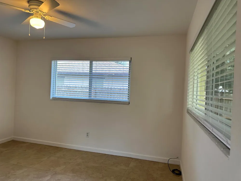 2745 Atlantic Boulevard Vero Beach, FL 32960