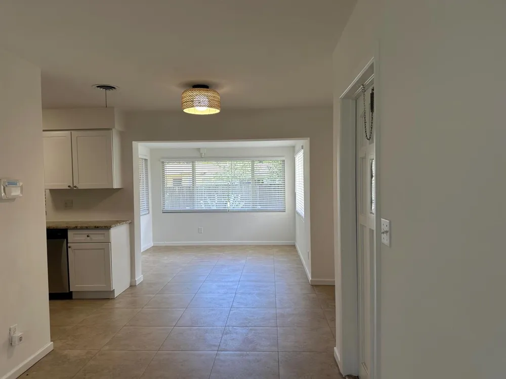 2745 Atlantic Boulevard Vero Beach, FL 32960