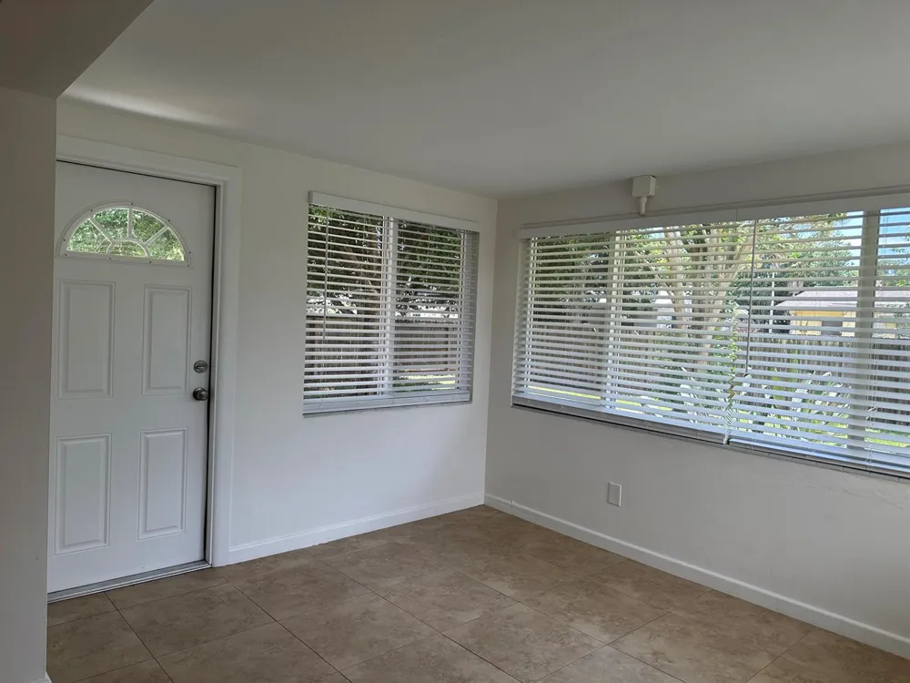 2745 Atlantic Boulevard Vero Beach, FL 32960