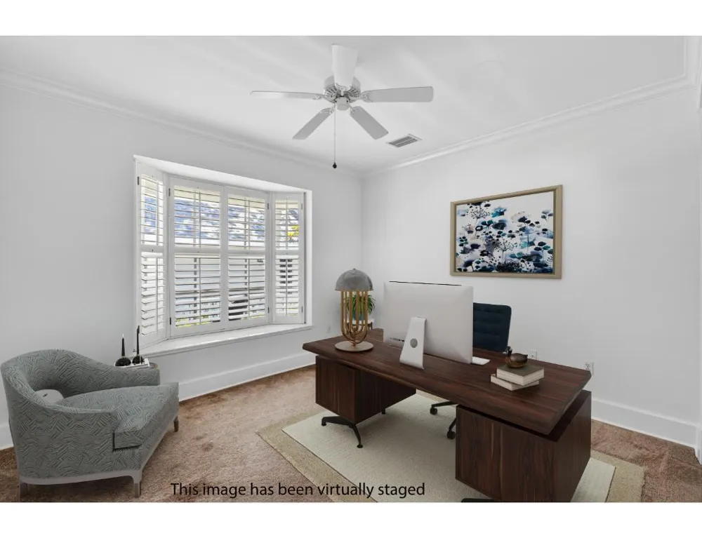 814 Carolina Circle SW Vero Beach, FL 32962