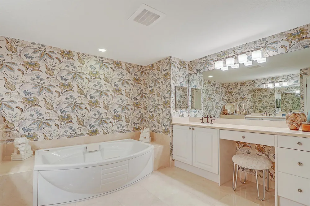 750 Ocean Royale Way #1203 Juno Beach, FL 33408