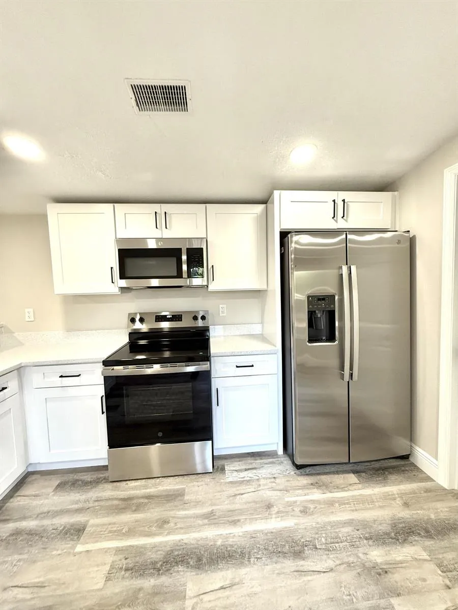 1465 NW 43rd Avenue Okeechobee, FL 34972