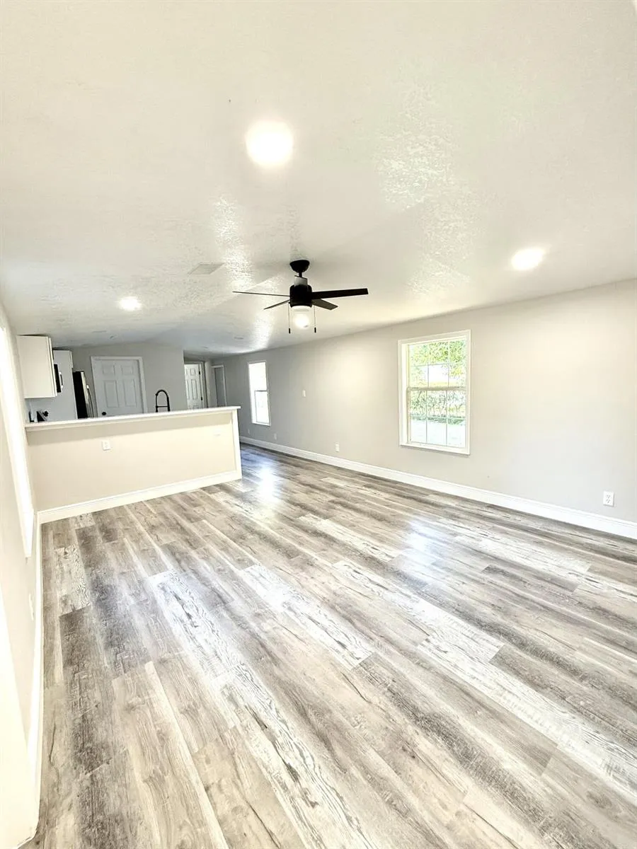 1465 NW 43rd Avenue Okeechobee, FL 34972