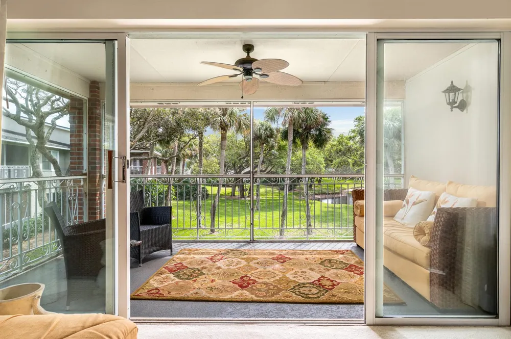 101 W Park Shores Circle #2 Indian River Shores, FL 32963