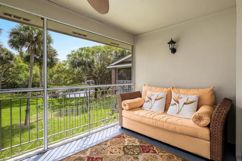 101 W Park Shores Circle #2 Indian River Shores, FL 32963